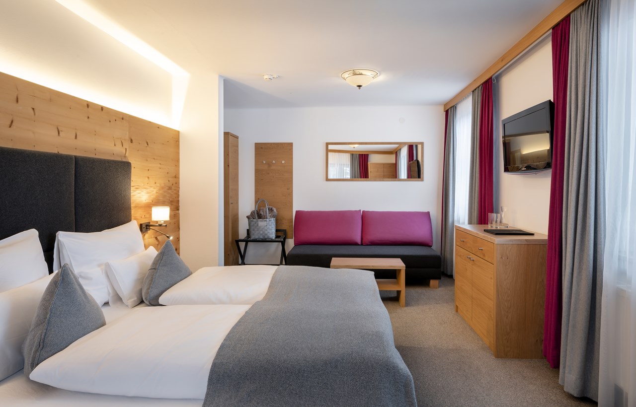 Ski & Bike Hotel Wiesenegg Zimmerkategorien Doppelzimmer Pinzgau