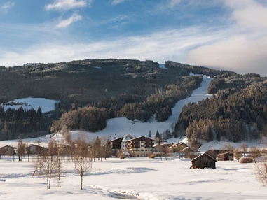 Skihotel: Beste Lage -direkt an der 8er Kabinenbahn von Radstadt - Hotel Zum Jungen Römer