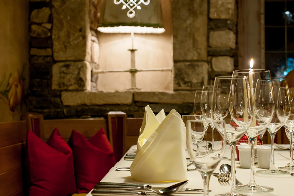 Skihotel: Hotelrestaurant der "Heurige" - Hotel Zum Jungen Römer