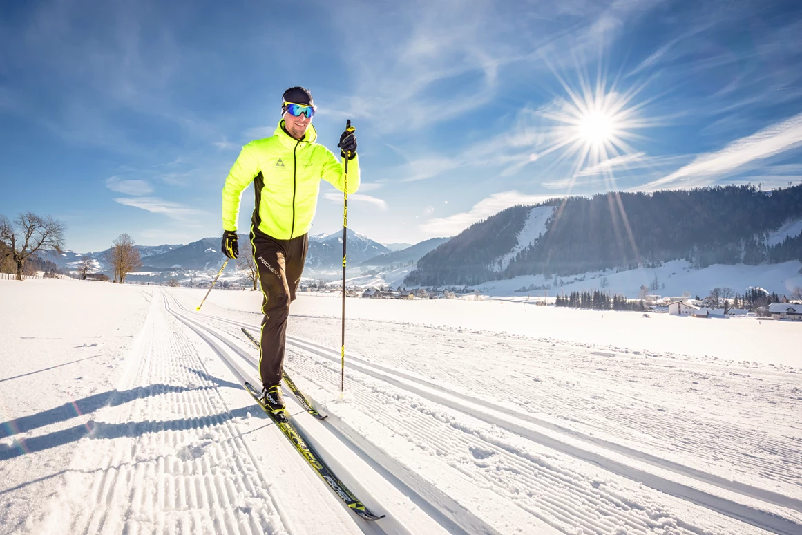 Skihotel: Langlaufen direkt vom Hotel auf die Loipe - Hotel Zum Jungen Römer