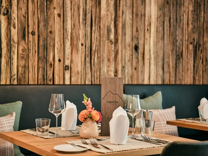 Hotels an der Piste - Hotel-Schwerpunkt: Skifahren & Wellness - Mastrils - Hotel SAROTLA