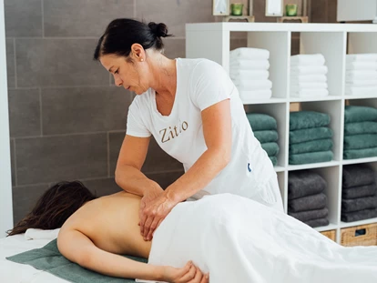 Hotels an der Piste - Hotel-Schwerpunkt: Skifahren & Wellness - Mastrils - Hotel SAROTLA