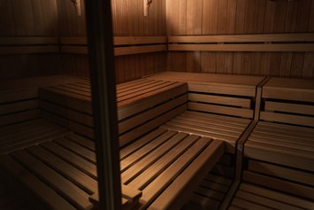 Skihotel: Finnische Sauna, Infrarotkabine, Tischtennis und Kinderspielraum runden das Angebot ab! - Hotel Kristall Obertauern
