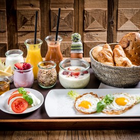 Skihotel: Frühstück bis 12.00 Uhr | für einen entspannten Tag - Kaiserlodge
