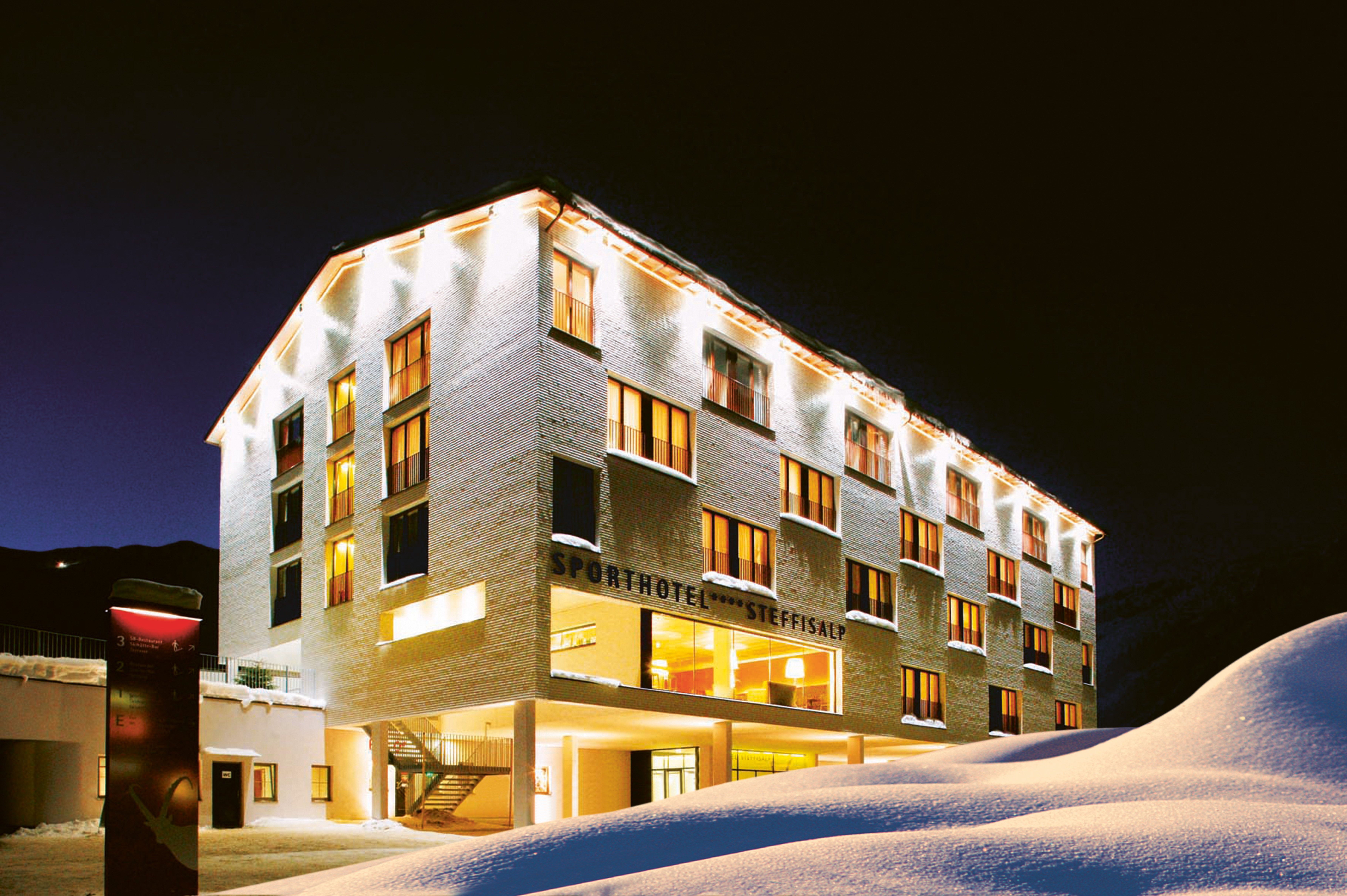 Hotels an der Piste - Rodeln - Österreich - Hotel Steffisalp