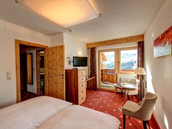 Hotel Schöne Aussicht Zimmerkategorien Familienzimmer Grieskogl mit Balkon