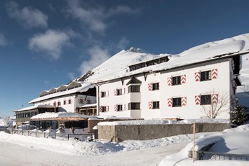 Skihotel: Jagdschloss - Aussenansicht - Jagdschloss-Resort
