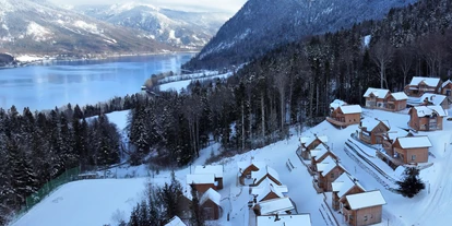 Hotels an der Piste - Skiverleih - Narzissendorf Zloam - Dorfteil Eibenwald mit Skihang, Grundlsee und Bergpanorama - Narzissendorf Zloam