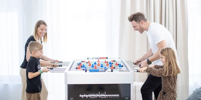 Hotels an der Piste - WLAN - Inzersdorf im Kremstal - Kickertisch im Freiraum - ALPRIMA Aparthotel Hinterstoder