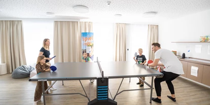Hotels an der Piste - WLAN - Inzersdorf im Kremstal - Tischtennisplatte im Freiraum - ALPRIMA Aparthotel Hinterstoder