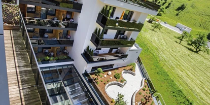 Hotels an der Piste - Sauna - Kappl (Kappl) - Garten und Ausblick Sommer - Active Nature Resort Das SeeMount