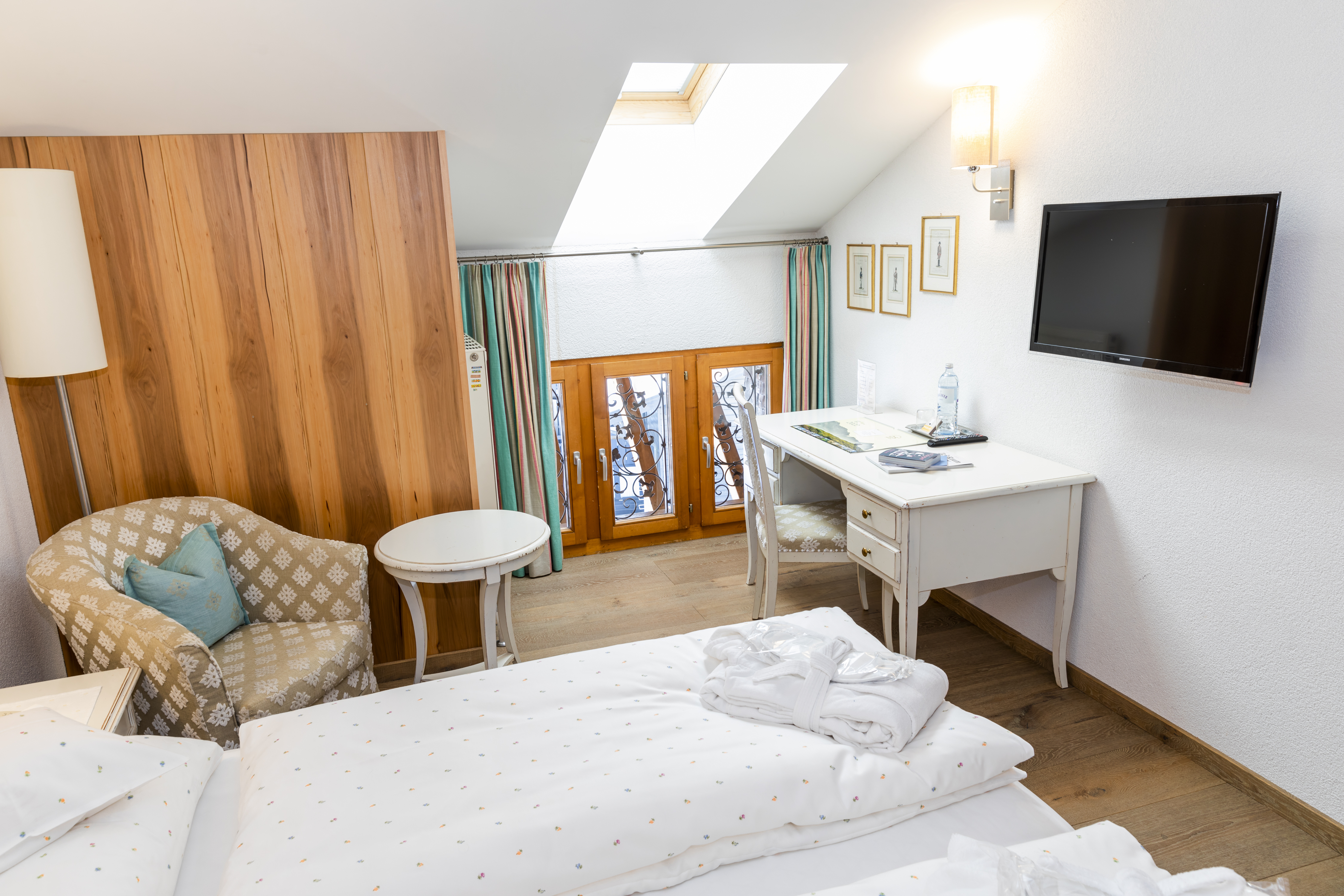 Sporthotel Petersboden**** Oberlech Zimmerkategorien Mansarden Doppelzimmer (ca. 20m²)