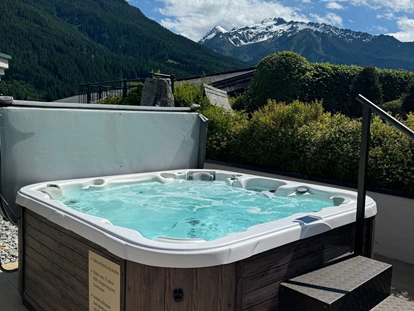 Hotels an der Piste - Verpflegung: Halbpension - Itter - Whirlpool - HOTEL SENNINGERBRÄU