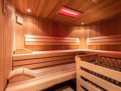Hotels an der Piste - Verpflegung: Halbpension - Itter - Kräutersauna - HOTEL SENNINGERBRÄU