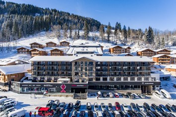 Skihotel: Außenansicht- Winter - Hotel Adapura Wagrain