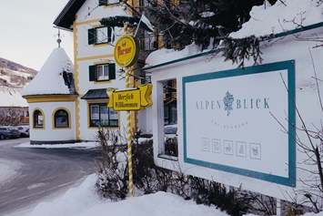 Skihotel: Hotelfront - Hotel Alpenblick Kreischberg