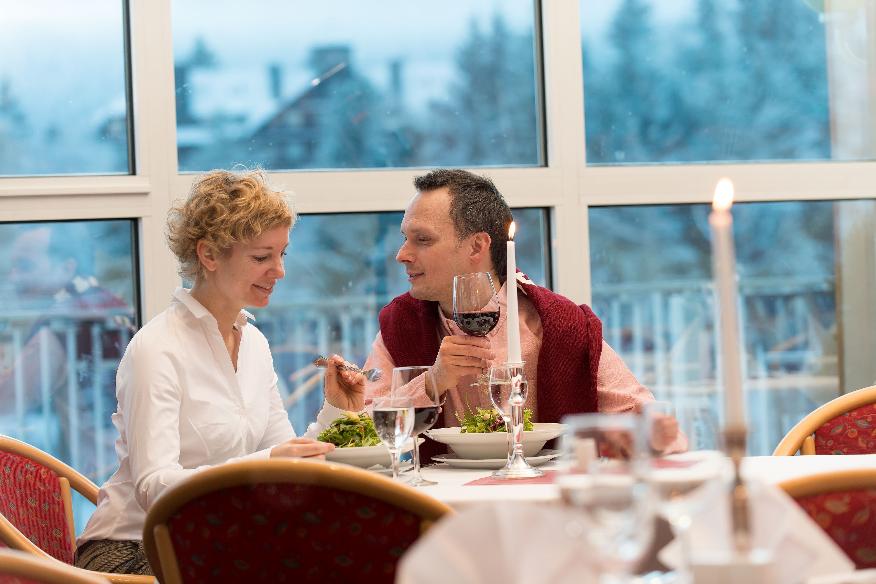 Skihotel: Abendessen als Paar - Best Western Ahorn Hotel Oberwiesenthal - Kulinarik | Restaurant