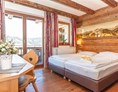 Skihotel: Ferienwohnung mit Aussicht auf Hinterglemm und auf die umliegende Pinzgauer Bergwelt  - Ferienwohnungen Perfeldhof