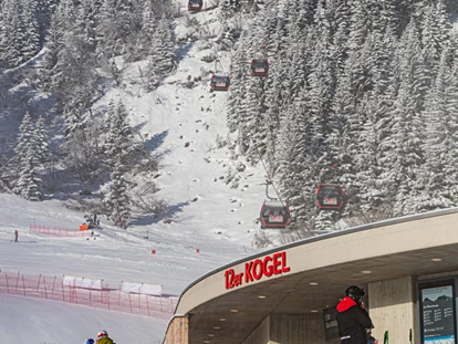 Hotels an der Piste - PLZ 6373 (Österreich) - Direkt an der 12erKogel Bahn - Ferienwohnungen Perfeldhof