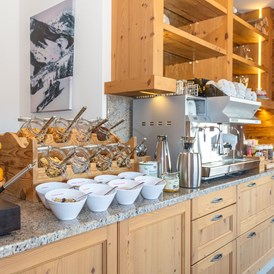 Skihotel: Frühstücksbuffet mit regionalen und sehr hochwertigen Produkten - Ferienwohnungen Perfeldhof