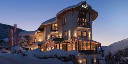 Hotels an der Piste - PLZ 8972 (Österreich) - Abendstimmung  - meiZeit Lodge