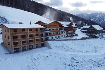 Skihotel: Hotel Breilerhof in Schladming-Dachstein, direkt an der Piste, Planai, Schladming, Pistenhotel Familienurlaub, Biobauernhof, vom Bett aufs Brett - Hotel Breilerhof
