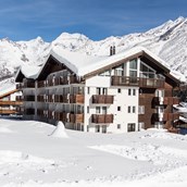Skihotel - Hotel Außenansicht im Winter - Saaserhof Apartments