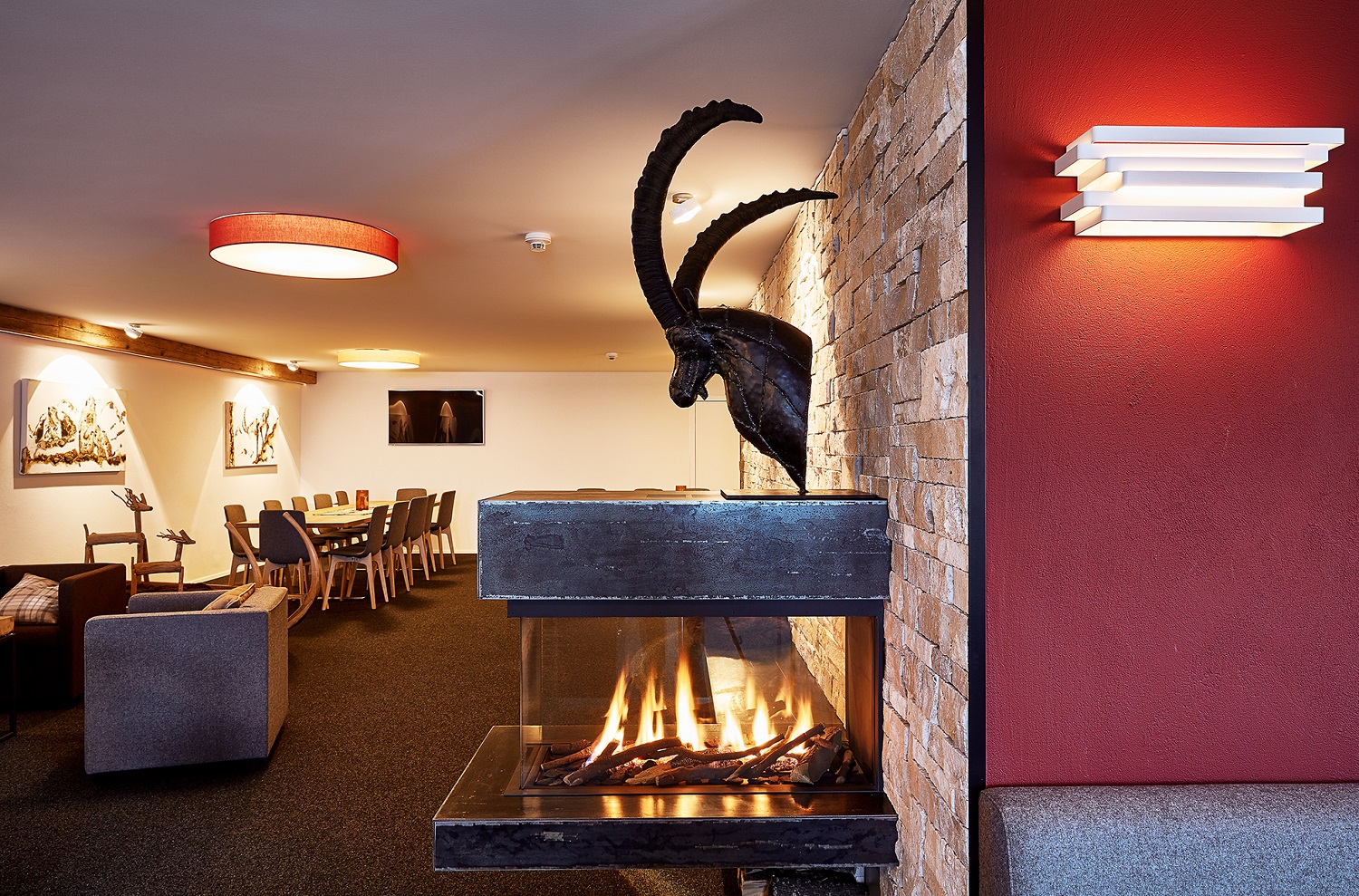 Skihotel: Cheminee Lounge Berghotel Lenzerheide - Berghotel Tgantieni