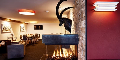 Hotels an der Piste - Hotel-Schwerpunkt: Skifahren & Ruhe - Rueun - Cheminee Lounge Berghotel Lenzerheide - Berghotel Tgantieni