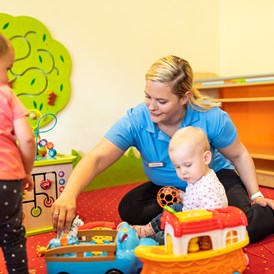 Skihotel: Baby- & Kinderbetreuung - Baby- & Kinderhotel Laurentius