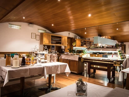 Hotels an der Piste - WLAN - Blatten b. Naters - Restaurant - Frühstücksbuffet - Hotel Bristol *** Saas-Fee