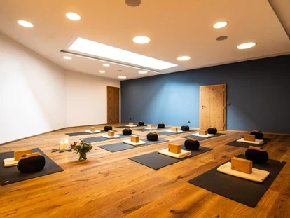 Hotels an der Piste - WLAN - Blatten b. Naters - Yoga House - Hotel Bristol *** Saas-Fee