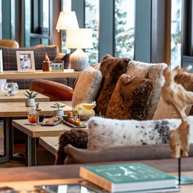 Skihotel: Bar Lounge - Hotel Crans Ambassdor