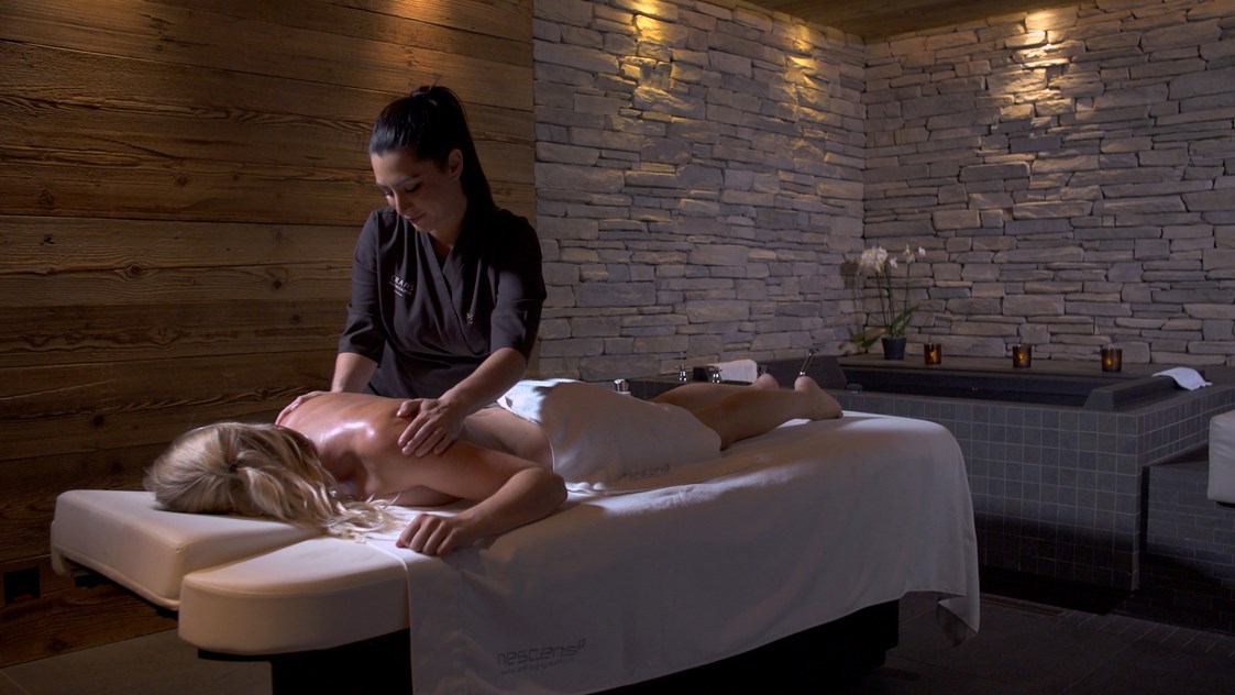 Skihotel: Massage - Hotel Crans Ambassdor