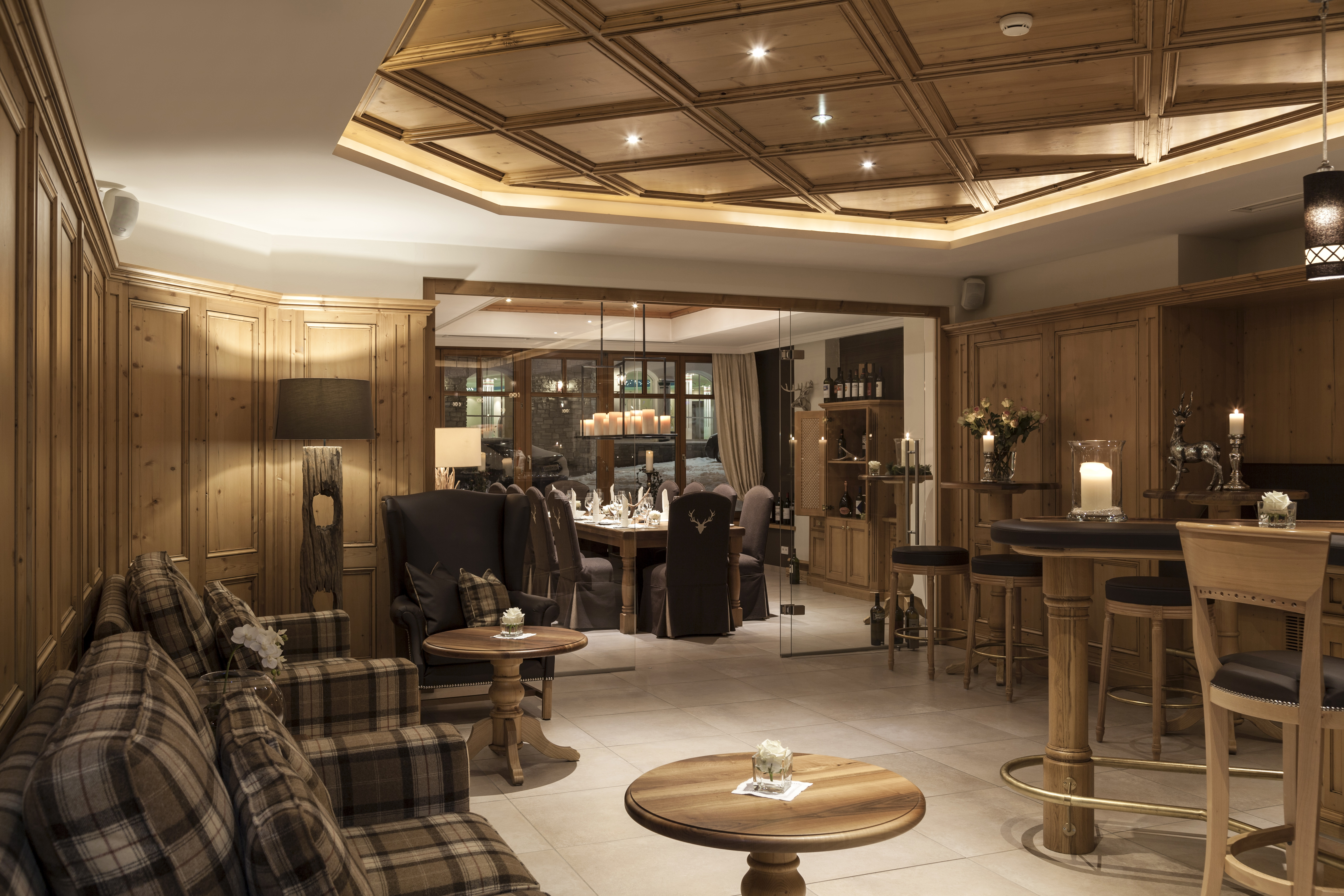 Skihotel: Gemütliche Weinstube im Hotel Panorama in Obertauern - Hotel Panorama