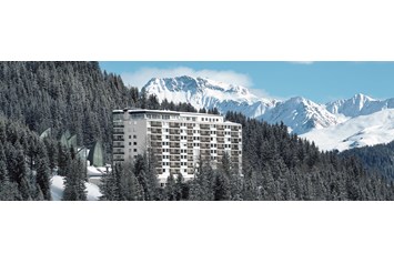 Skihotel: Tschuggen Grand Hotel Aussenansicht - Tschuggen Grand Hotel 