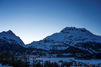 Skihotel: Nira Alpina by night - Nira Alpina