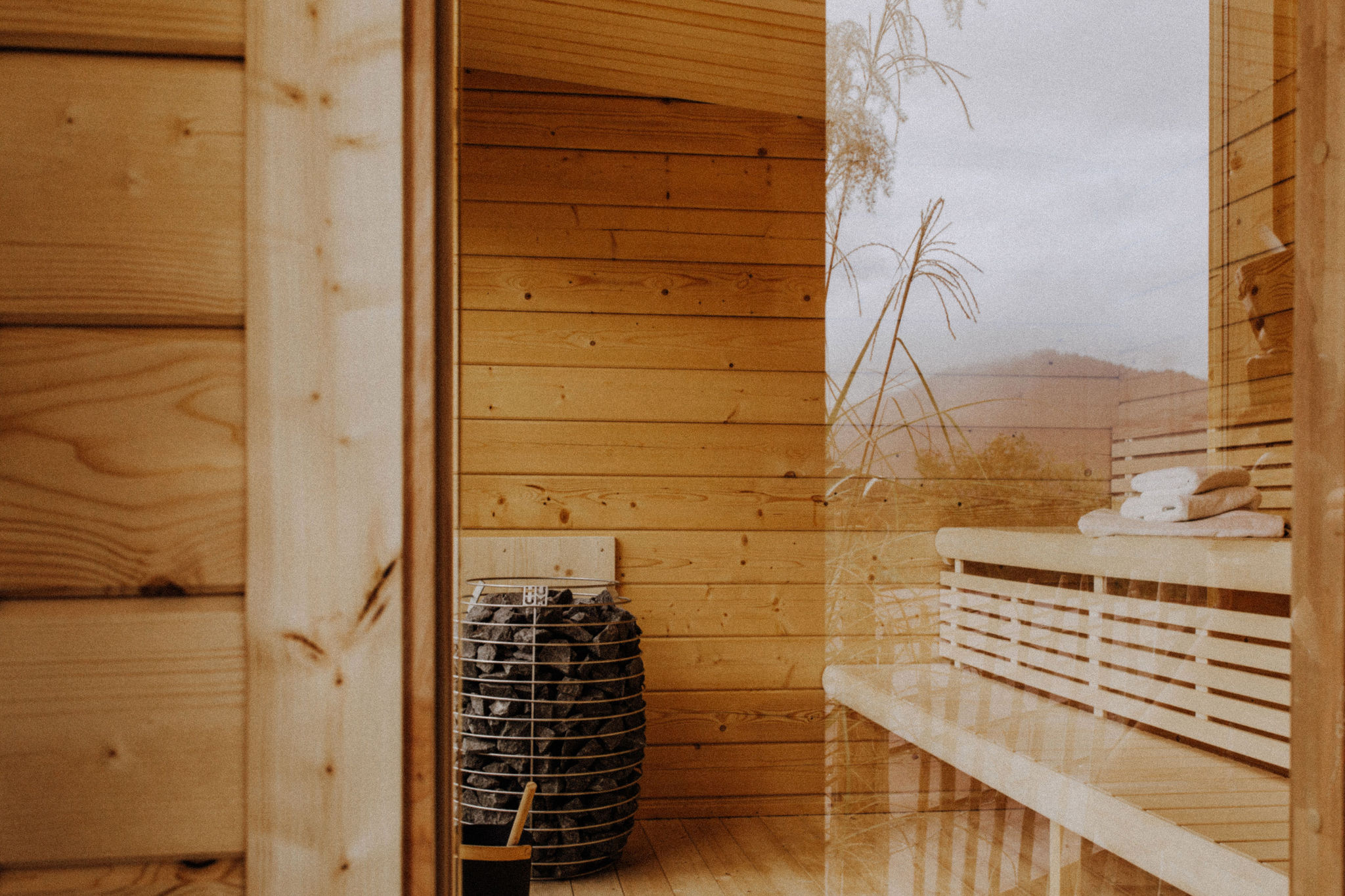Skihotel: Unser Highlight die finnische Außensauna - Bio-Berghotel Ifenblick