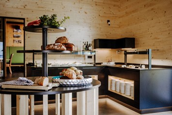 Skihotel: Vielfältiges Frühstücksbuffet in 100% Bio-Qualität - Bio-Berghotel Ifenblick