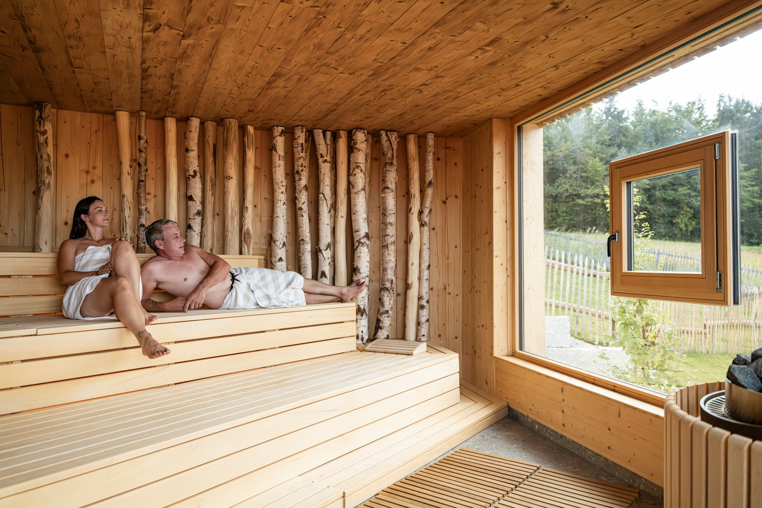 Hotels an der Piste - Skigebiet Mitterdorf - Hunderesort Waldeck