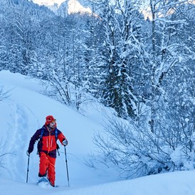 Skihotel: Schneeschuhwanderung - Kempinski Hotel Berchtesgaden