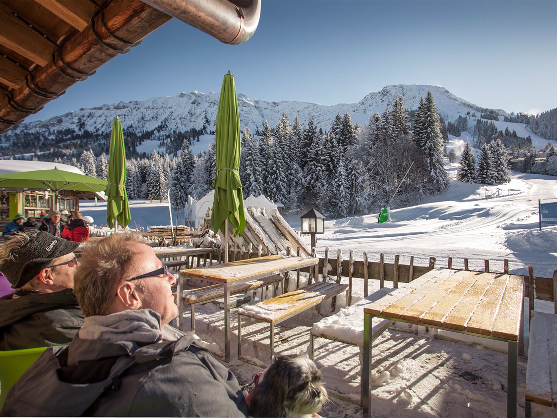 Skihotel: Meckatzer Sportalb an der Talstation des Iselers - Panorama Hotel Oberjoch
