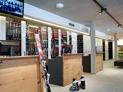 Hotels an der Piste - barrierefrei - Ski- & Snowboardschule Ostrachtal, in Oberjoch - Panoramahotel Oberjoch