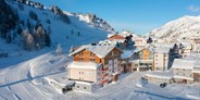 Hotels an der Piste - Hotel-Schwerpunkt: Skifahren & Wellness - Hotel Enzian & Zirbenspa