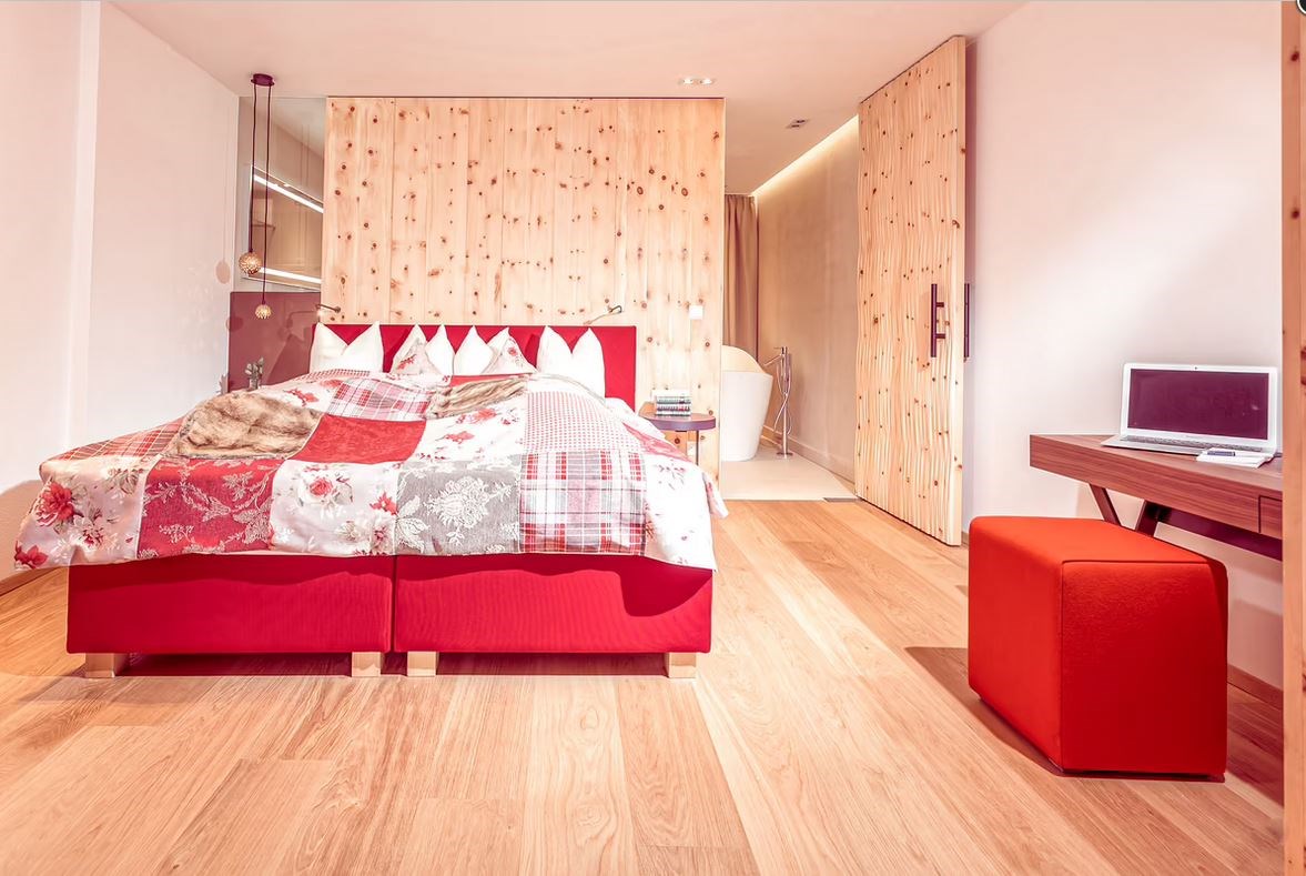 Alpin Family Resort Seetal ****s Zimmerkategorien Zirbenstutio Gipfelglück