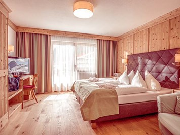 Alpin Family Resort Seetal ****s Zimmerkategorien Doppelzimmer Hochzillertal