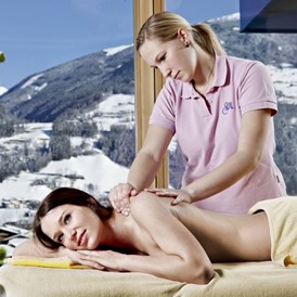 Skihotel: Massage- und Beautyangebote - Alpin Family Resort Seetal ****s