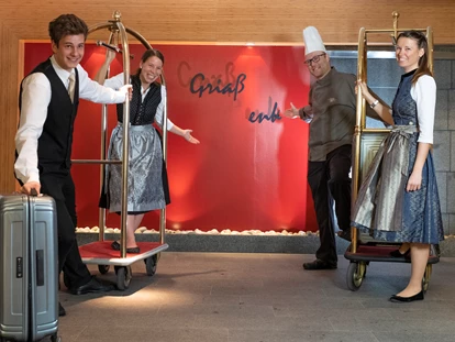 Hotels an der Piste - Skikurs direkt beim Hotel: für Kinder - Griaß enk - Hotel Tirol****alpin spa Ischgl