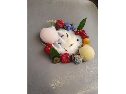 Hotels an der Piste - Skikurs direkt beim Hotel: für Kinder - Dessert - Hotel Tirol****alpin spa Ischgl
