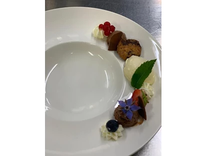 Hotels an der Piste - Skikurs direkt beim Hotel: für Kinder - Dessert - Hotel Tirol****alpin spa Ischgl